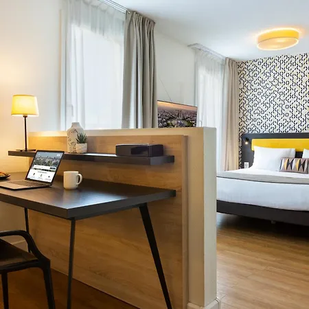 Citadines Tour Eiffel 4* Parigi