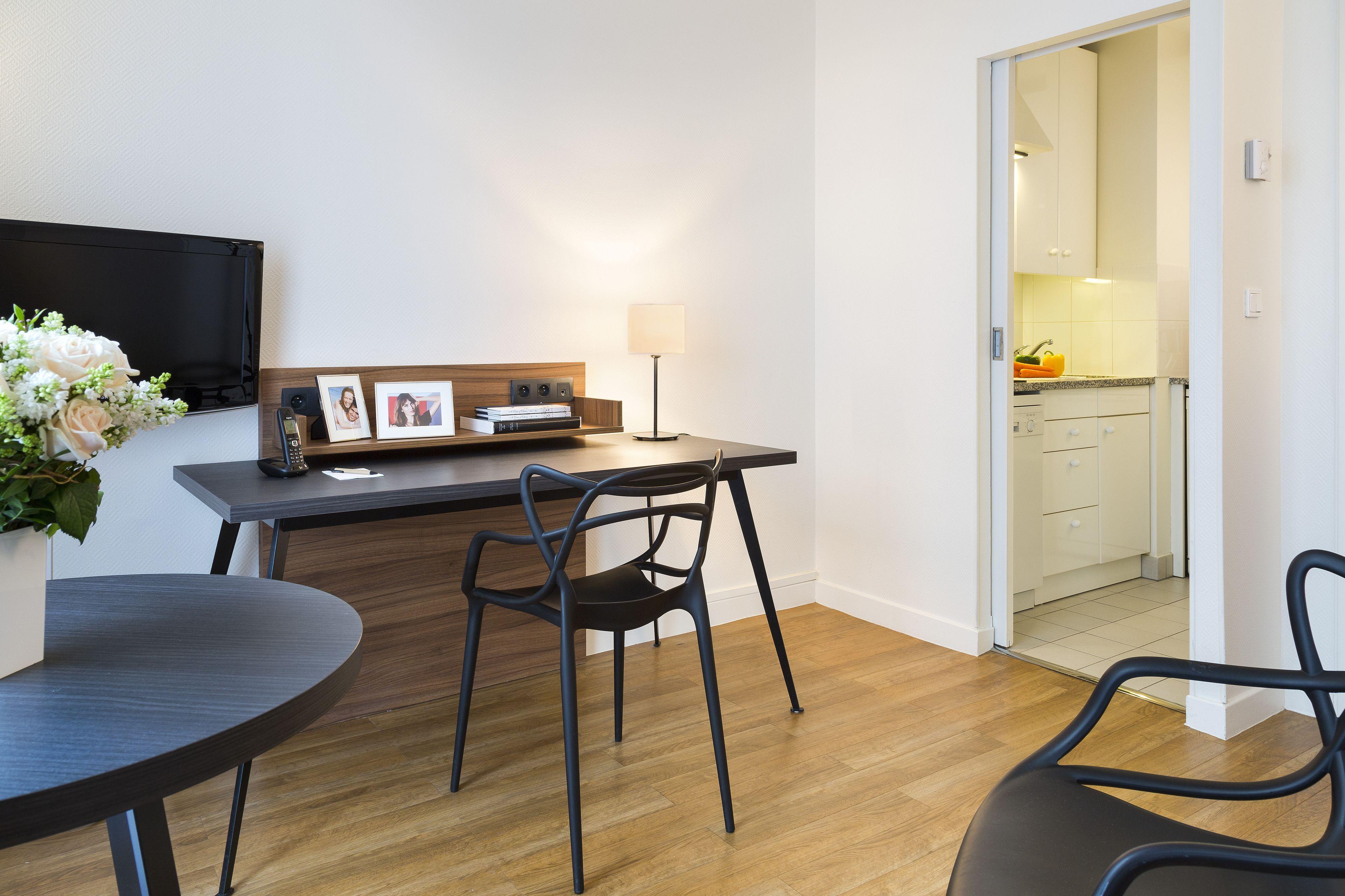 Citadines Tour Eiffel Parigi