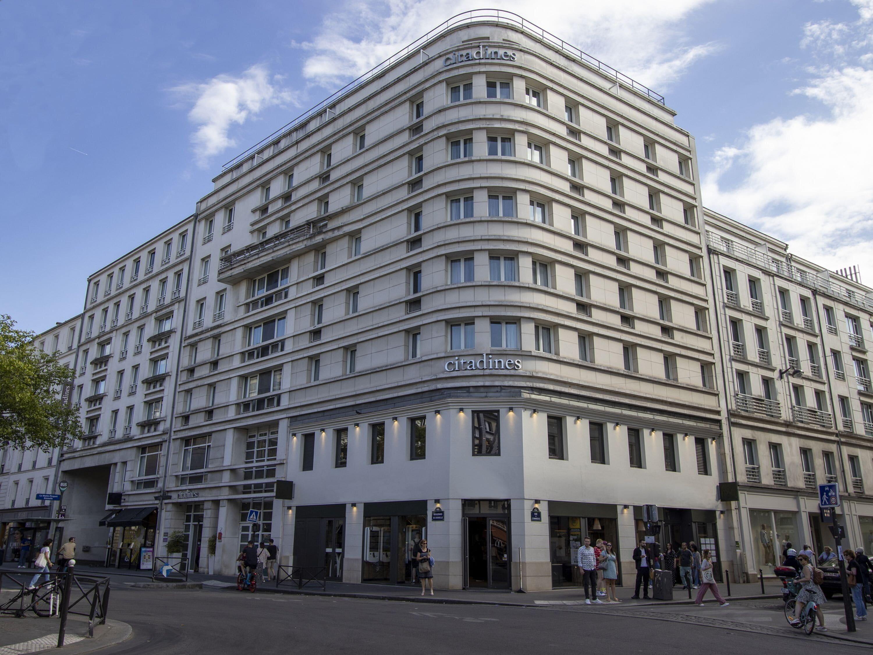 Citadines Tour Eiffel 4*