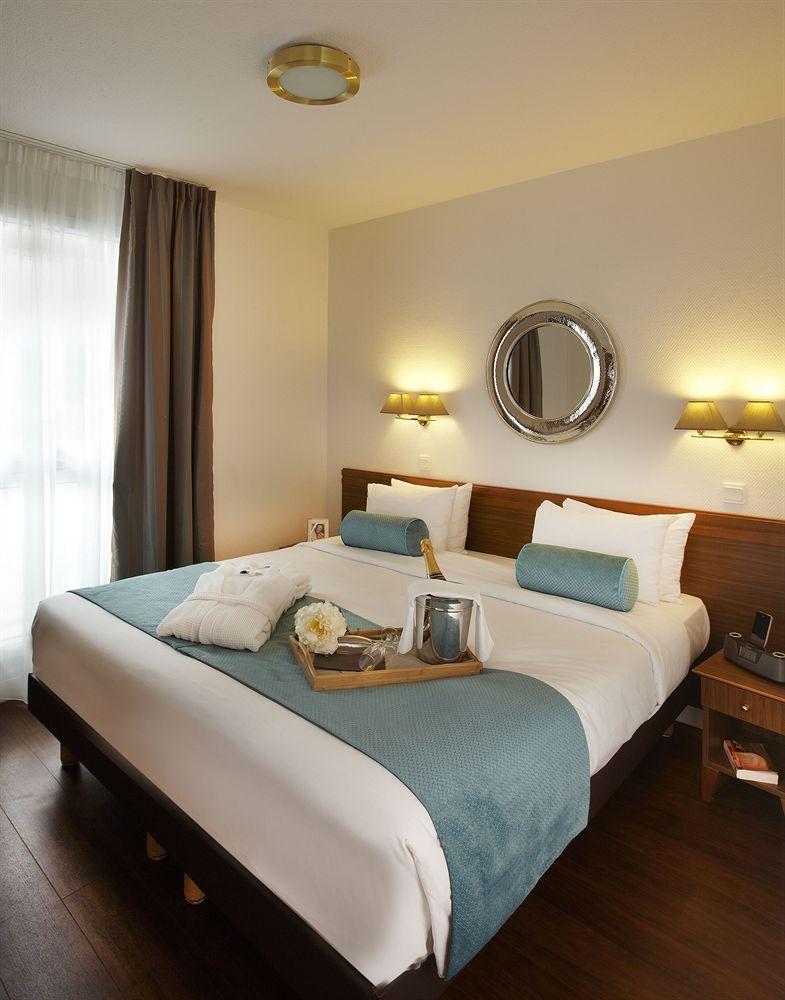 Citadines Tour Eiffel 4* Parigi