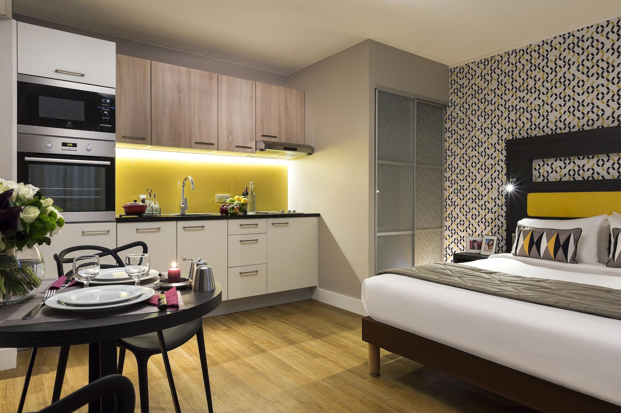Aparthotel Citadines Tour Eiffel Parigi