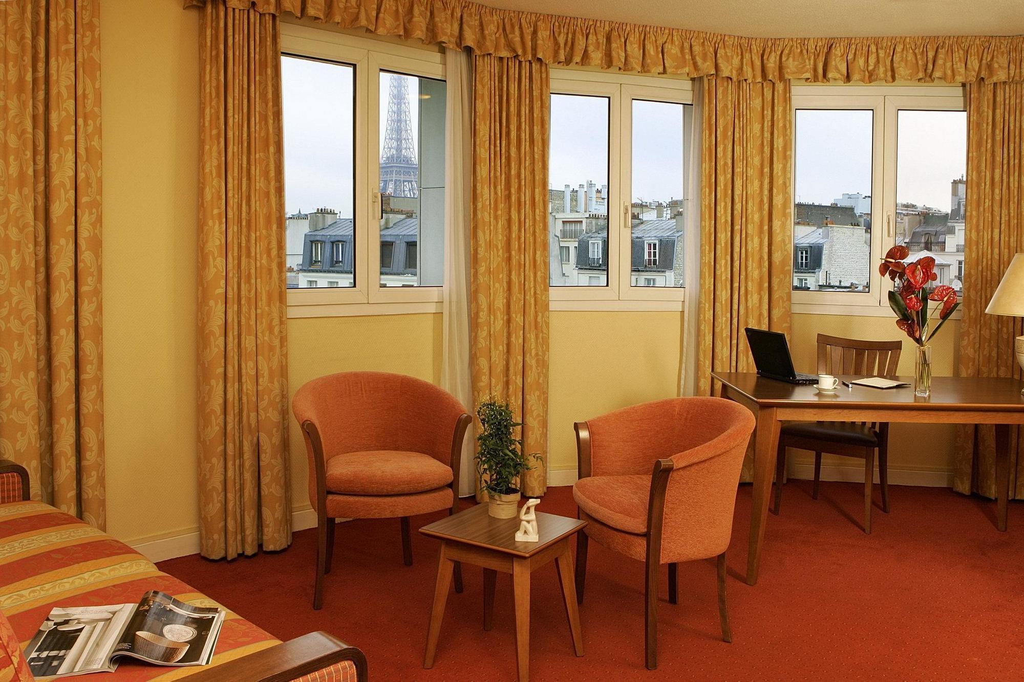 Citadines Tour Eiffel