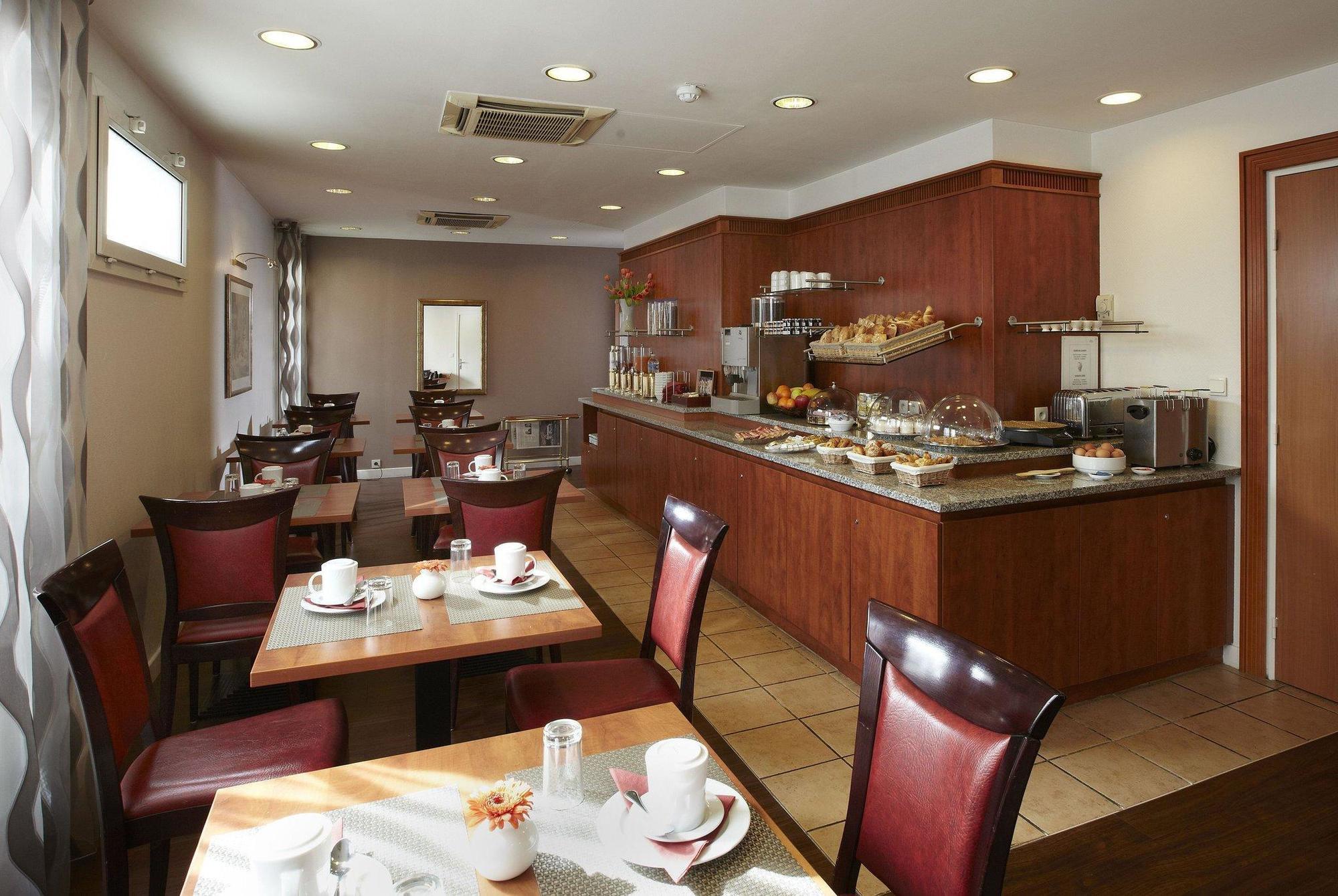 Citadines Tour Eiffel 4* Paris